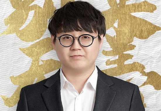 NRG战队荣获2025无畏契约巴黎全球冠军赛桂冠